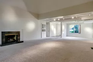 Photo #6: 221136973 Listing