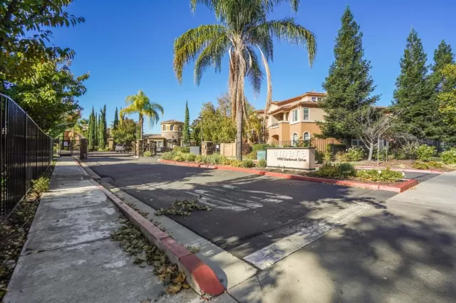 MLS: 221137222 Condo For Sale
