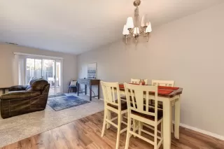 Photo #5: 221137270 Listing