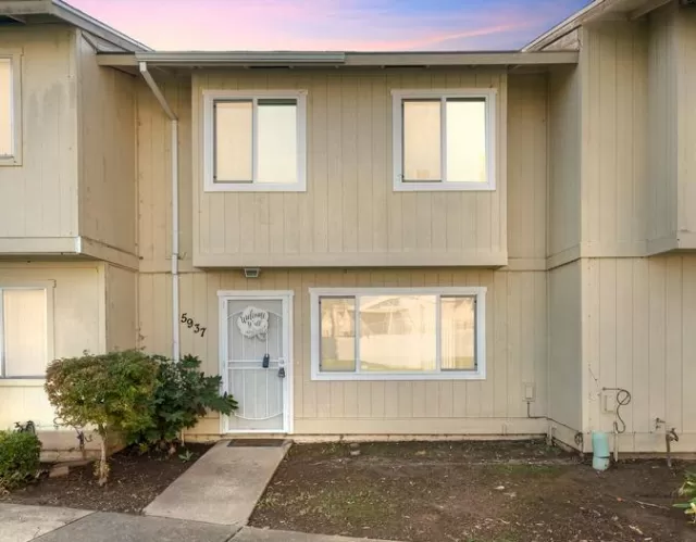 MLS: 221137392 Condo For Sale