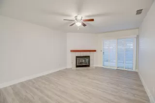 Photo #4: 221137885 Listing