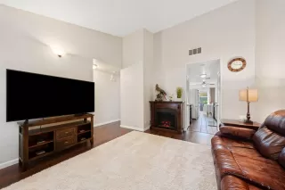 Photo #6: 221137937 Listing 