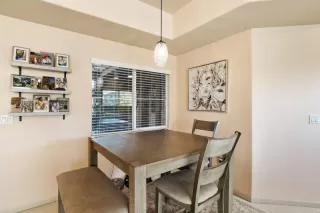 Photo #6: 221138236 Listing