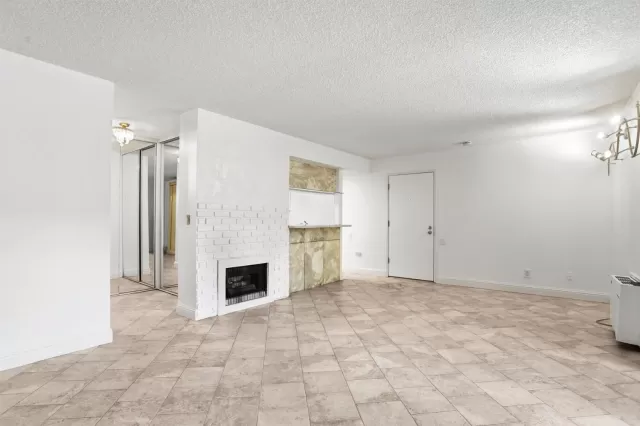 MLS: 221139591 Condo For Sale