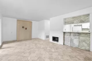 Photo #1: 221139591 Listing 