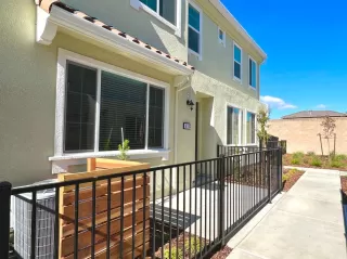 Photo #1: 221140054 Listing