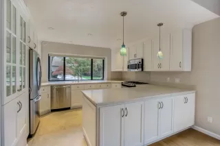 Photo #1: 221140310 Listing 