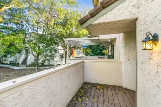 Photo #4: 221140855 Listing