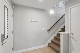 Photo #5: 221140917 Listing