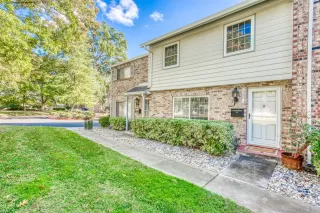 Photo #3: 221141634 Listing 