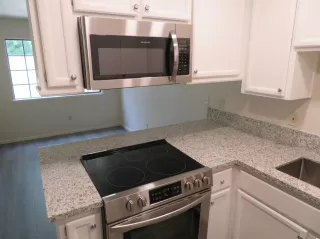 Photo #2: 221141636 Listing 
