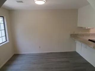 Photo #6: 221141636 Listing 