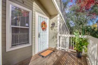 Photo #2: 221141702 Listing 