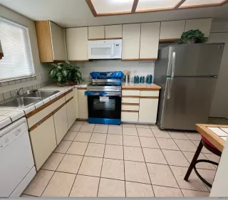 Photo #3: 221141945 Listing