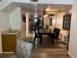 Photo #5: 221141945 Listing