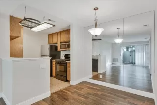 Photo #5: 221142111 Listing 