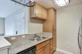 Photo #6: 221142111 Listing 