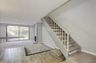 Photo #4: 221142252 Listing