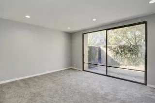 Photo #6: 221142252 Listing