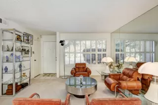 Photo #6: 221142839 Listing 