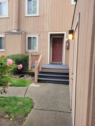 Photo #3: 221143240 Listing