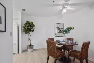 Photo #6: 221143247 Listing 