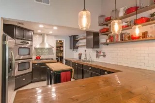 Photo #5: 221143282 Listing 