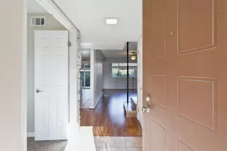 Photo #5: 221143375 Listing 