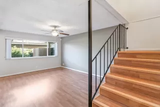 Photo #6: 221143375 Listing 