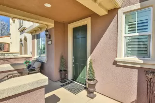 Photo #6: 221143579 Listing