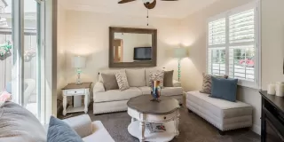 Photo #5: 221143795 Listing