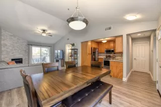 Photo #6: 221143818 Listing 