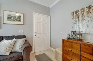 Photo #2: 221143820 Listing 