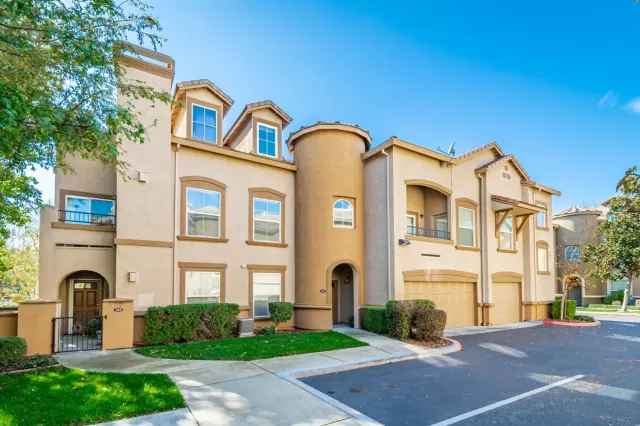 MLS: 221144027 Condo For Sale