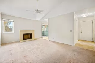 Photo #2: 221144211 Listing