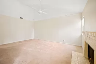 Photo #4: 221144211 Listing