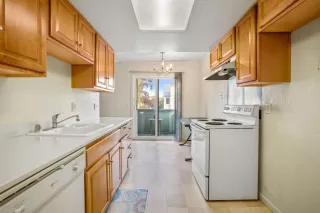 Photo #5: 221144211 Listing