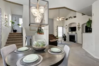 Photo #6: 221145030 Listing