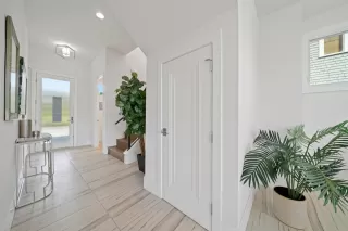 Photo #3: 221145781 Listing