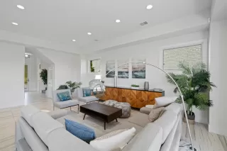 Photo #6: 221145781 Listing