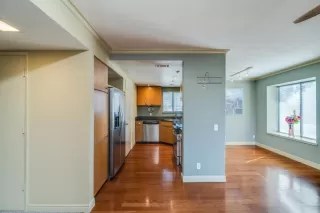 Photo #5: 221145848 Listing 