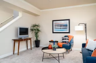 Photo #4: 221146008 Listing