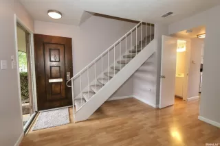 Photo #1: 221146734 Listing