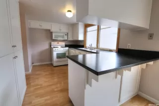 Photo #6: 221146734 Listing