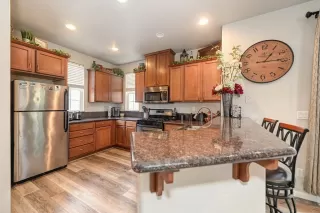 Photo #3: 221146747 Listing 