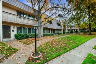 Photo #1: 221147752 Listing 