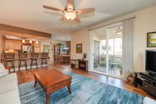 Photo #6: 221147991 Listing 