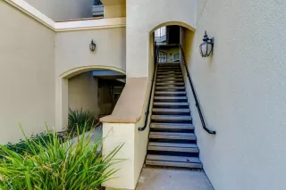 Photo #6: 221148098 Listing