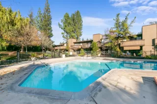 Photo #2: 221148687 Listing 