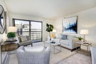 Photo #4: 221148830 Listing